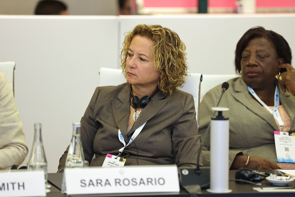 WL_90thECMeeting_2910-1302.jpg