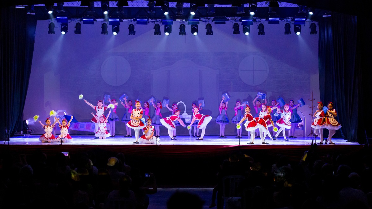 CCS_POETRYA_16-11_ELENCO_A-145.jpg