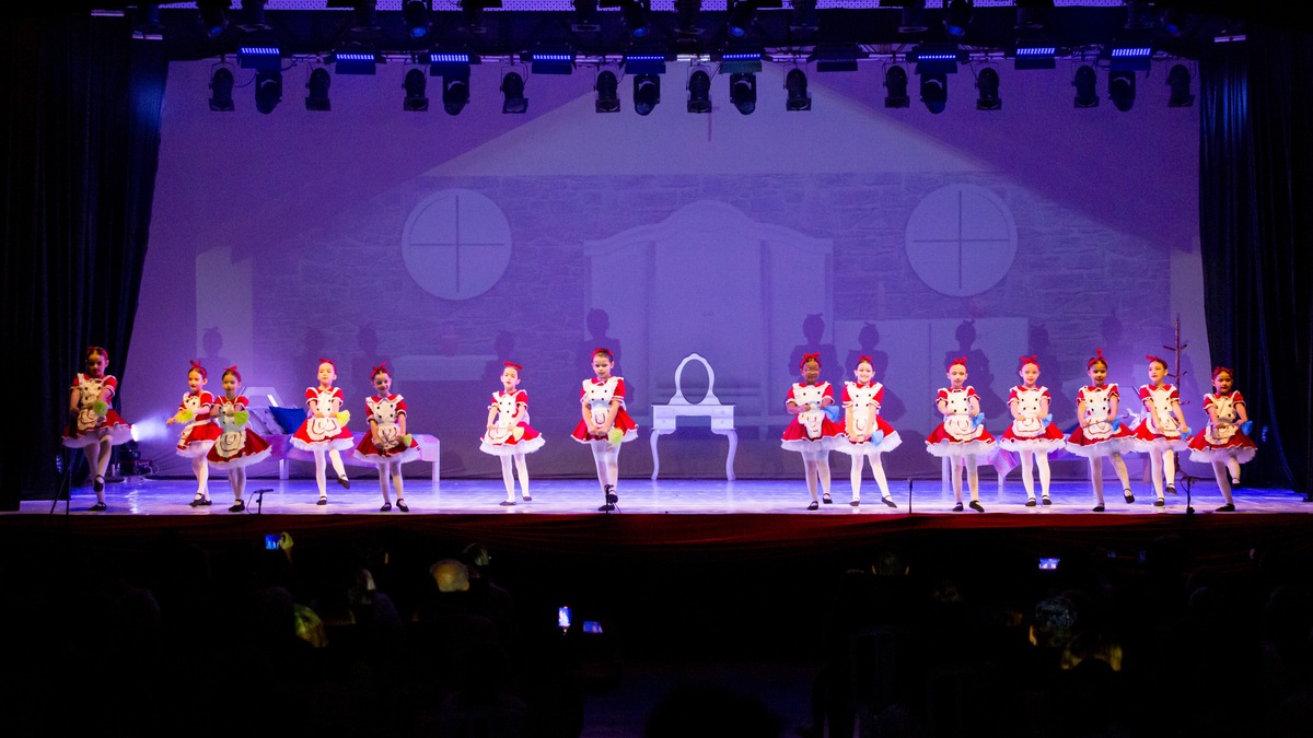 CCS_POETRYA_16-11_ELENCO_A-140.jpg