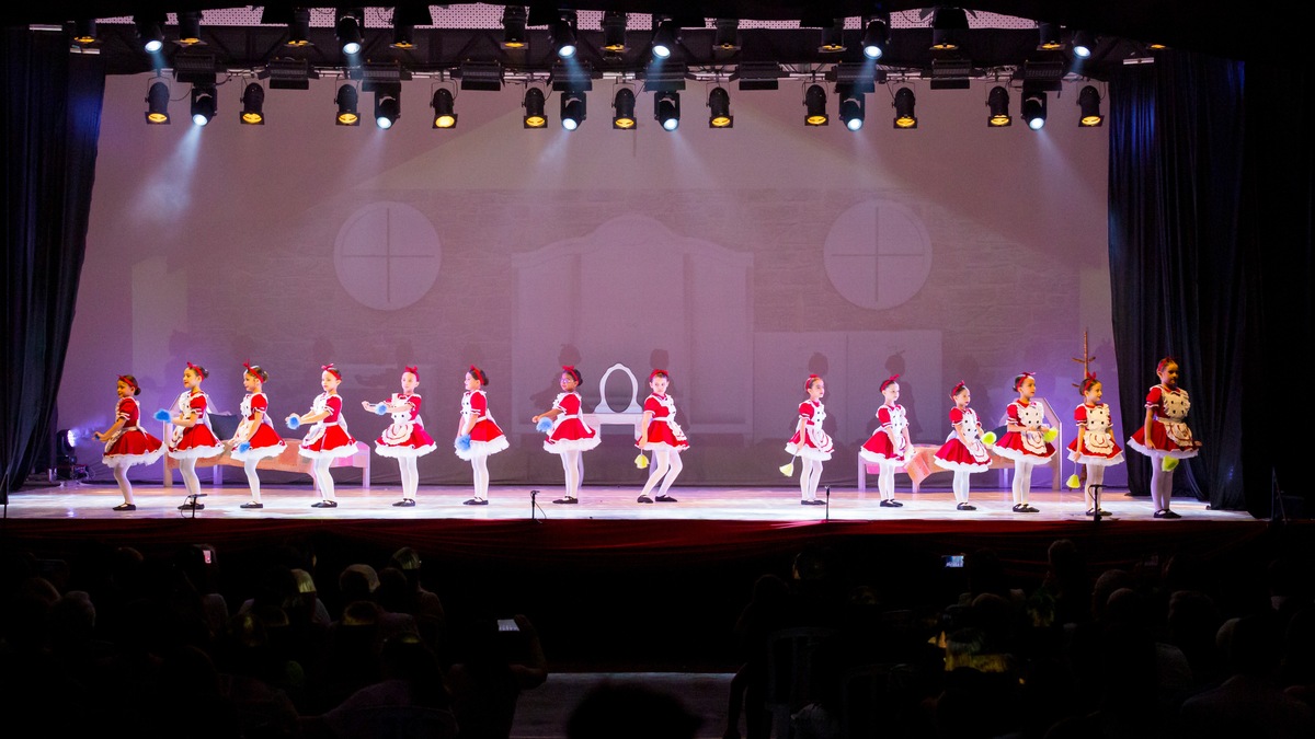 CCS_POETRYA_16-11_ELENCO_A-142.jpg