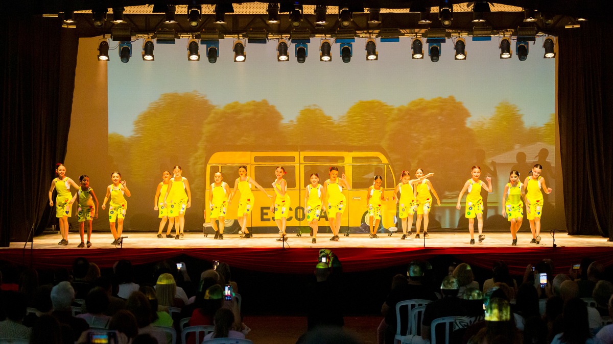 CCS_POETRYA_16-11_ELENCO_A-176.jpg