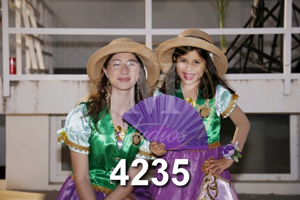 4235.JPG