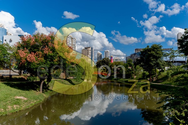Parque Kassato Maru- Oásis Verde em Sorocaba-SP, Celebrando a História e Cultura Japonesa em Meio à Natureza Exuberante (2 de 11).jpg