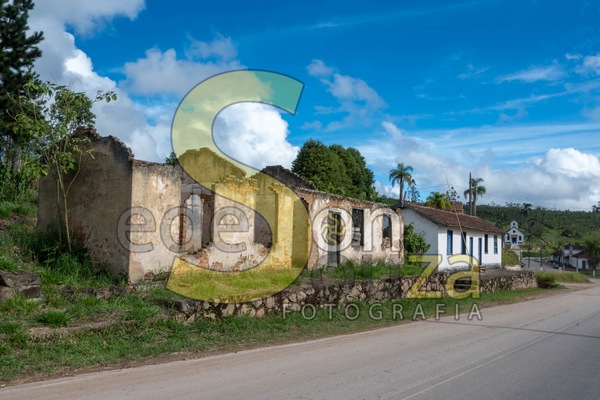 29032024_Vila Élvio- Encanto e Tradição em Piedade, SP Brasil, Um Refúgio de Beleza Natural e Hospitalidade Acolhedora_0021.jpg