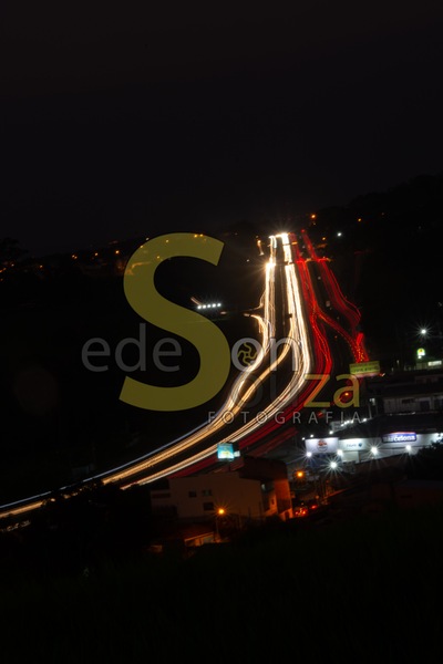 Explorando a Noite no Morro da Mariquinha- Fotografias Deslumbrantes da Rodovia Raposo Tavares na Captutera, Sorocaba, SP, Brasil (3 de 3).jpg