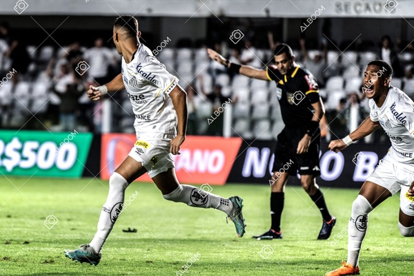 230510_Santos_3x0_Bahia_Brasileirão_foto Dennis Calçada_01 (131)-1.jpg